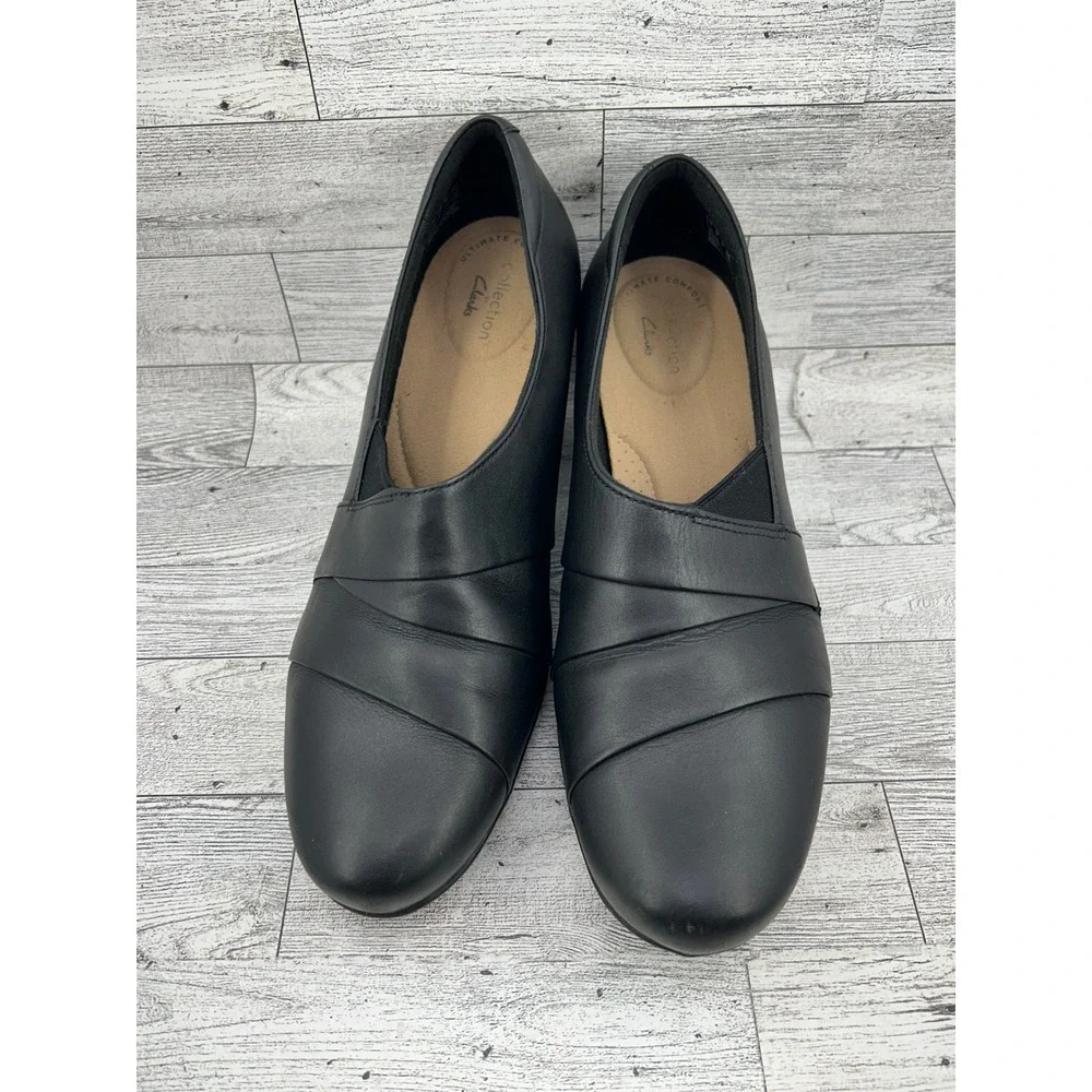 Clarks Collection Women Black Leather Slip On Block Heel Shoes Size‎ 9.5M
